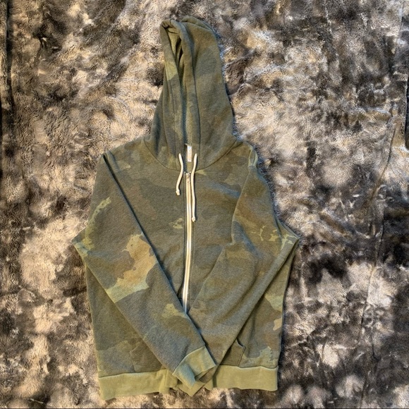 Camo Zip Up Hoodie - Picture 2 of 5